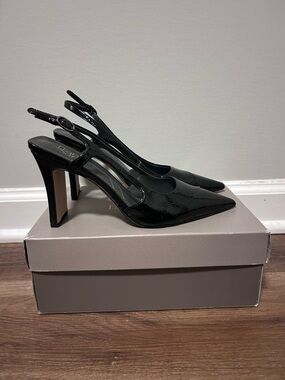 Franco Sarto Size 7 Black Patent Pointed Slingback Heels. Worn once